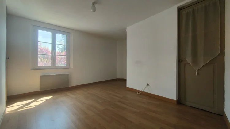 Superb Old Renovated House of 120 M2 Living Space with Veranda E photo 5