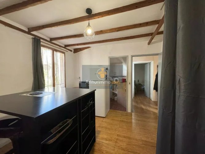 Charming 56 m² Apartment Overlooking the Heights of Saignon photo 5