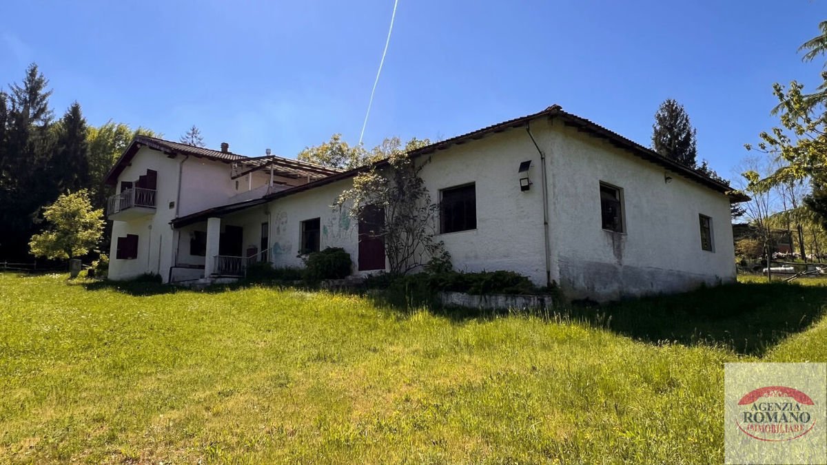 Property in Mioglia photo 4