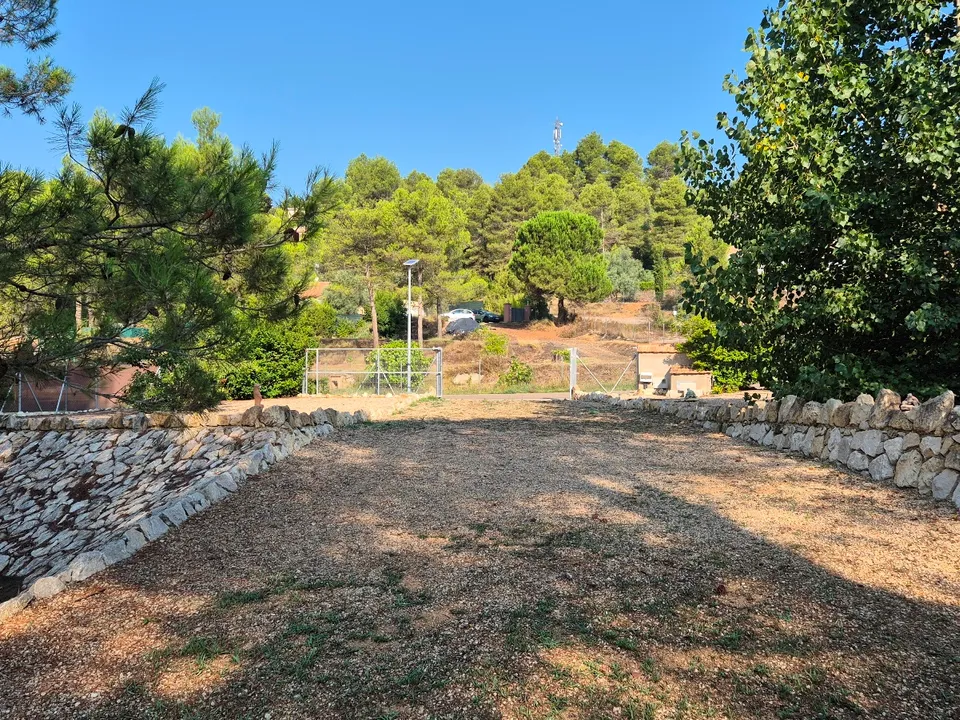 Dolphen Homes photo 4