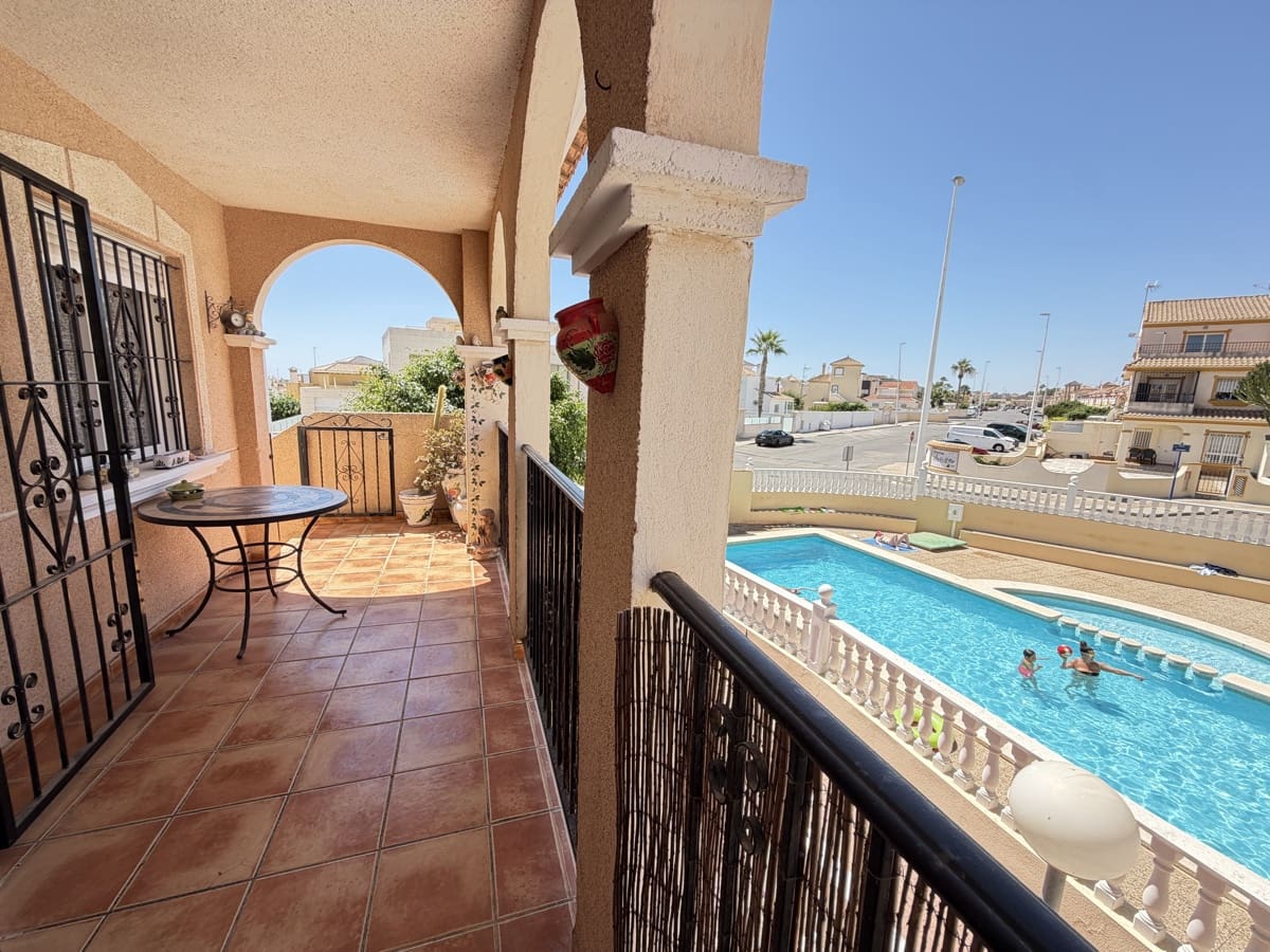 Penthouse for sale in La Zenia, Orihuela, Alicante