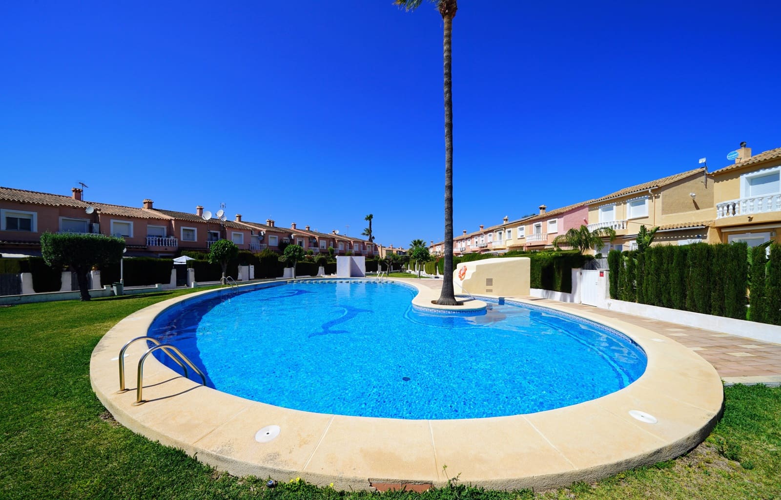 Townhouse for sale in Dénia, Alicante