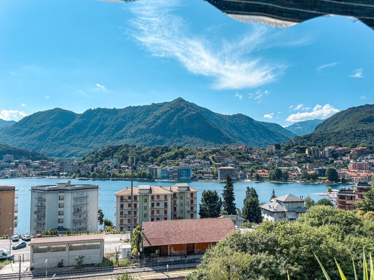 Property in Omegna photo 2