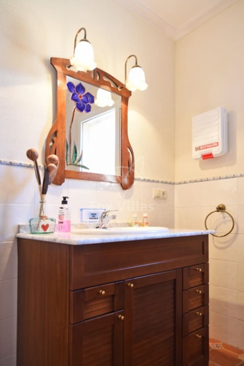 Villa for sale in La Alberquilla, Jumilla, Murcia photo 4
