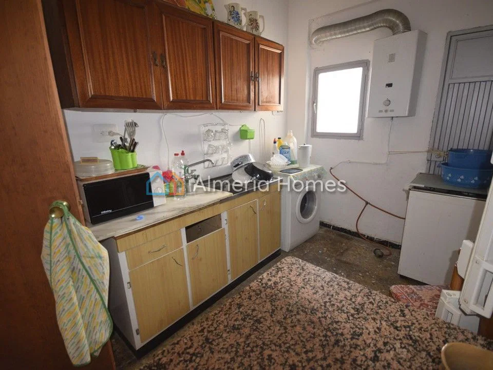 Town house in Partaloa, Almeria province photo 5