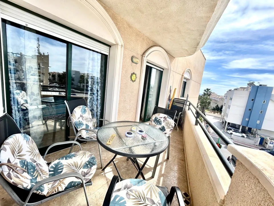 Homes Overseas photo 4