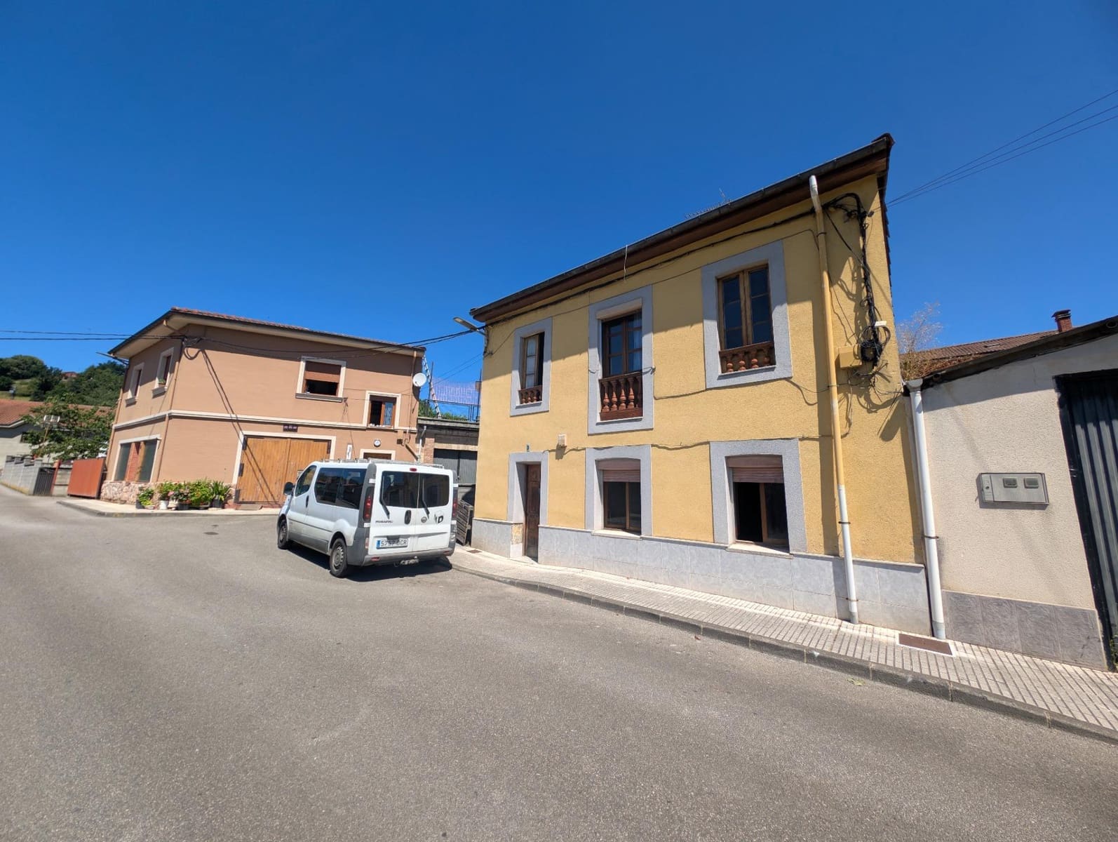 Villa for sale in Langreo, Asturias