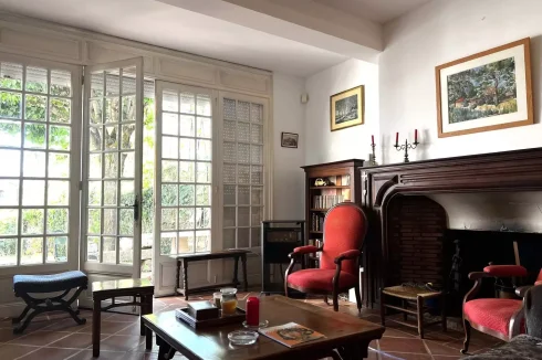 A Spacious Family Townhouse photo 4