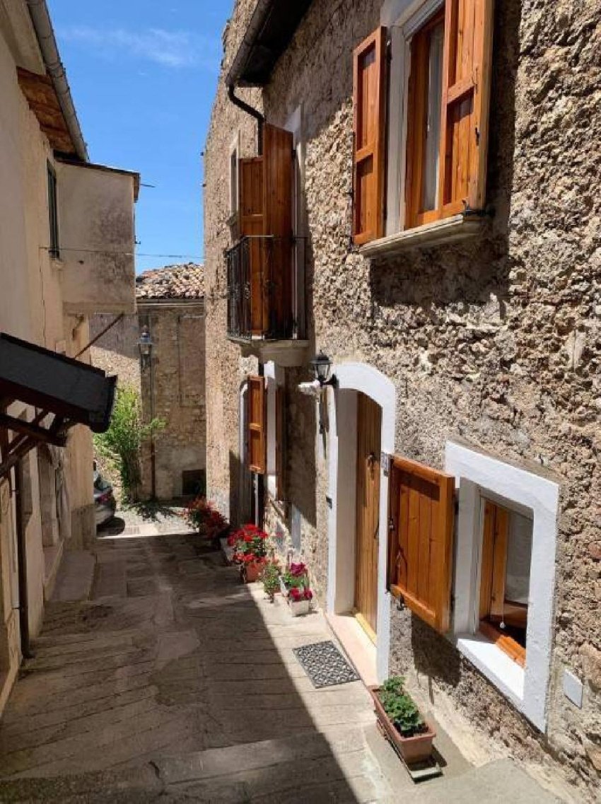 2 bedrooms detached house, 70 m² Villa Santa Lucia degli Abruzzi, L'Aquila (province)
