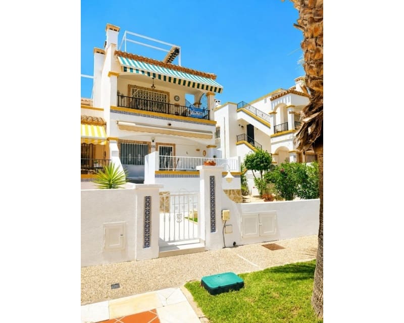 Apartment for sale in Villamartin, Orihuela, Alicante photo 2