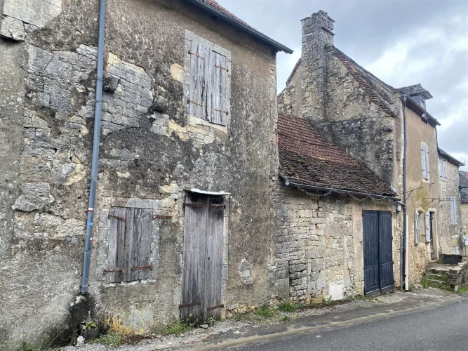 Very Typical Stone Ensemble to Renovate, Charming Northern Lot Medieval Village photo 2
