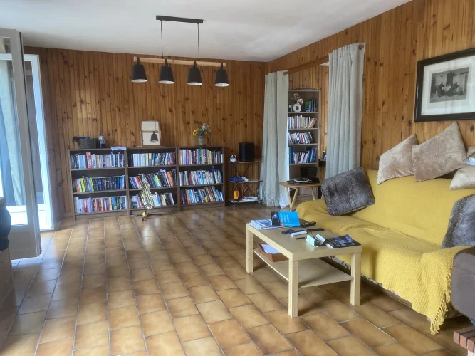 Well-Presented 3-Bed Home in Popular Village photo 4