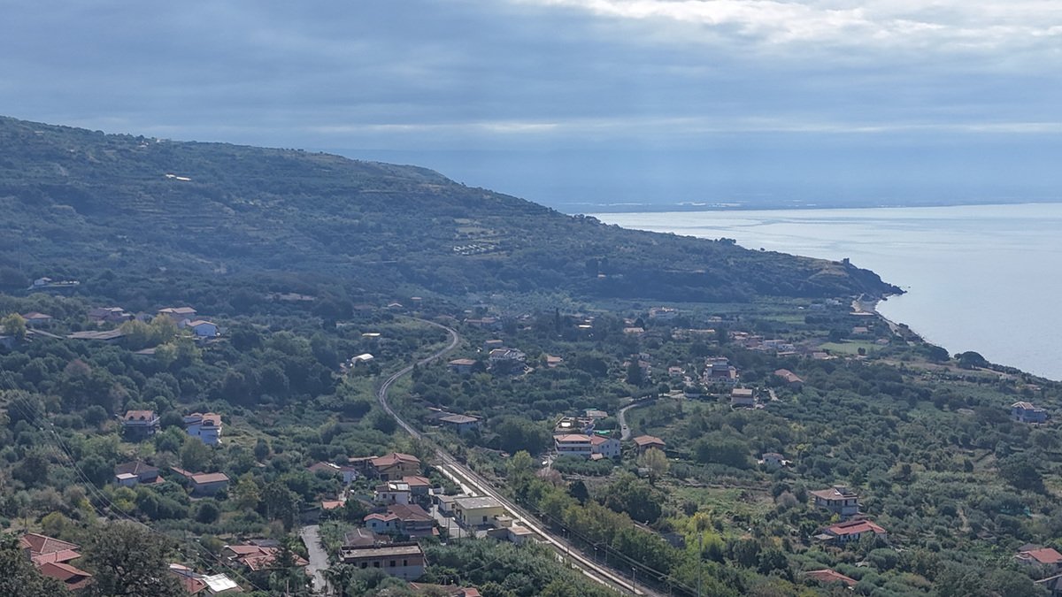 Property in Joppolo photo 3