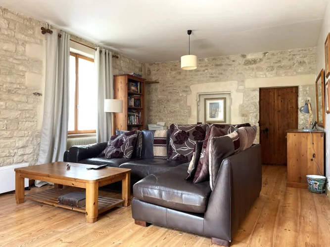 3/4 Bedroom Village House with Second House to Renovate photo 4