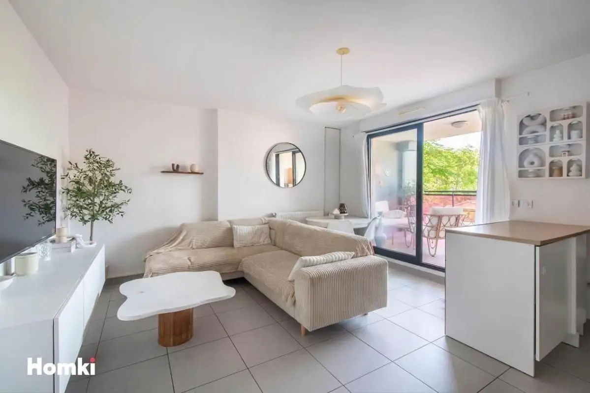 Apartment for sale in Castelnau-le-Lez — 2 bedrooms, 57 m²