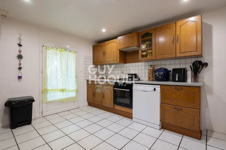 Exclusive Listing: 112 m² House, Saint Benoît De Carmaux photo 4