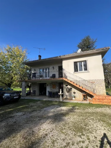 House on Basement with 3000 M2 Country Land