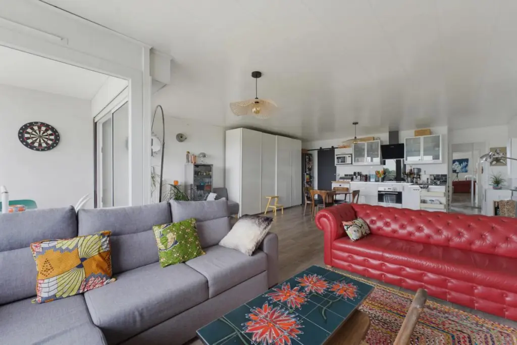 Apartment for sale in Talence — 2 bedrooms, 81 m²