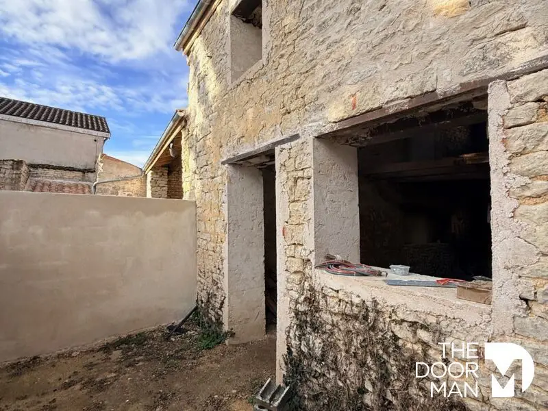 House for sale in Mauzé-sur-le-Mignon — 1 bedroom, 55 m²