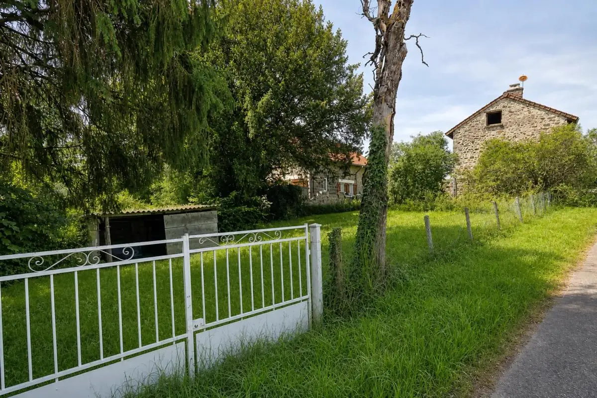 House for sale in Cheissoux — 3 bedrooms, 90 m² photo 4