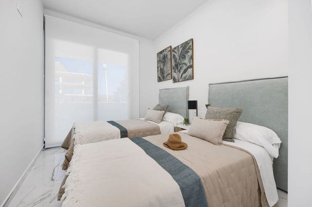 Apartment for sale in San Miguel de Salinas, Alicante photo 4