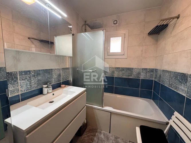 Apartment in Laragne Monteglin, 4 Rooms, 73 m² photo 4