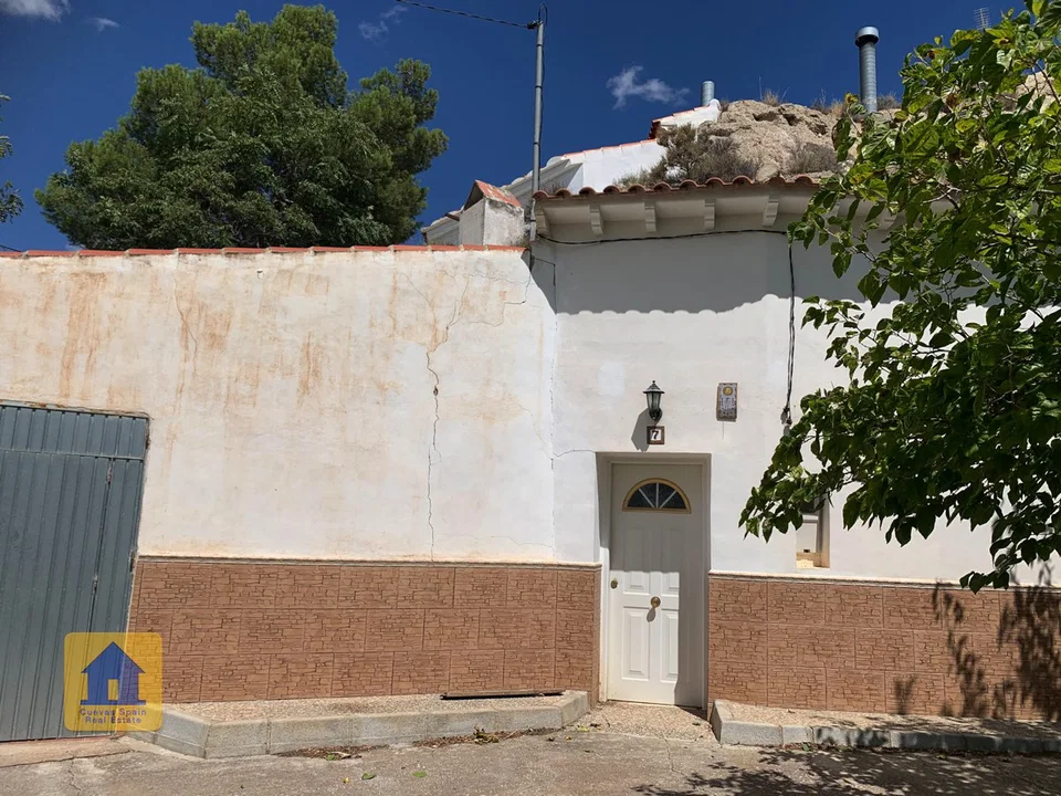 Cuevas-Spain photo 4