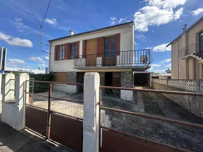 F4 Type House