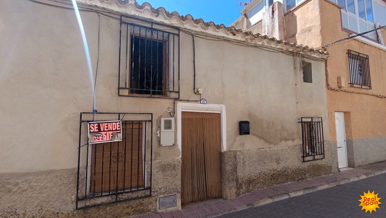 Townhouse for sale in Chirivel, Almería