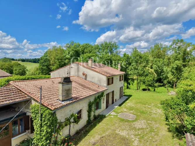 A 3 Bed Main Property Plus a 3 Bed Gite Set in just under 1Hectare of Grounds photo 5