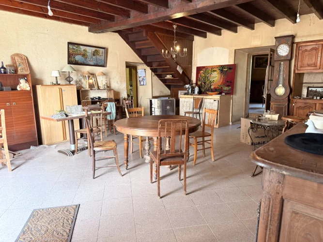 Historic Village Property with Substantial Barn and Large Garden photo 3