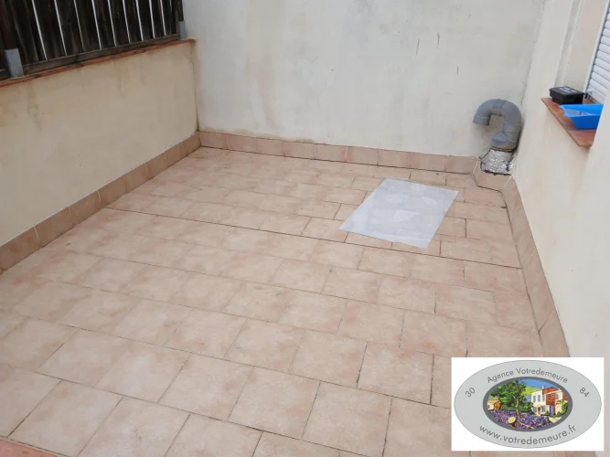 Apartment for Sale in Alès — Agency: Votre Demeure, Languedoc-Roussillon, France