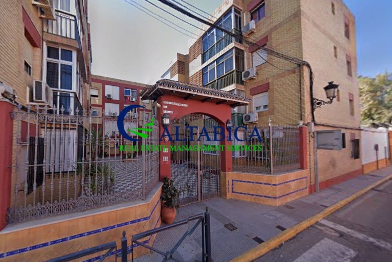 Flat for sale in La Palma del Condado, Huelva photo 4