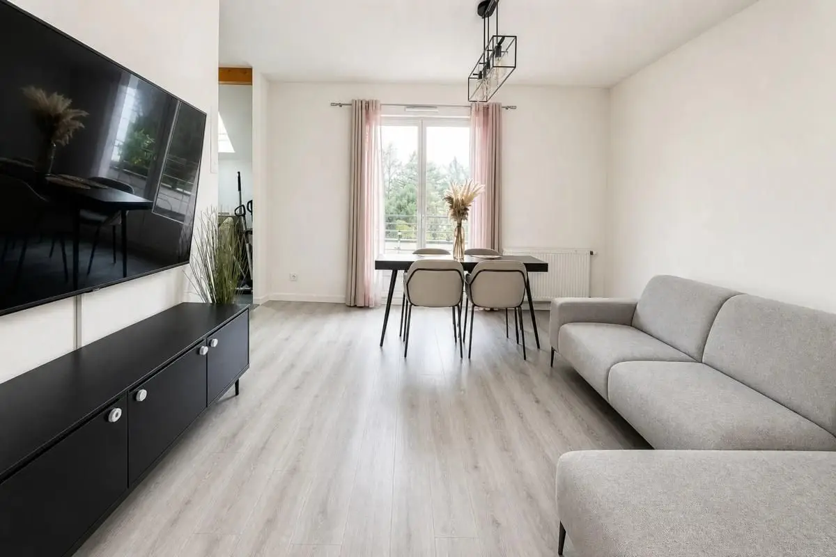 Apartment for sale in Villiers Le Bel — 2 bedrooms, 76 m² photo 5