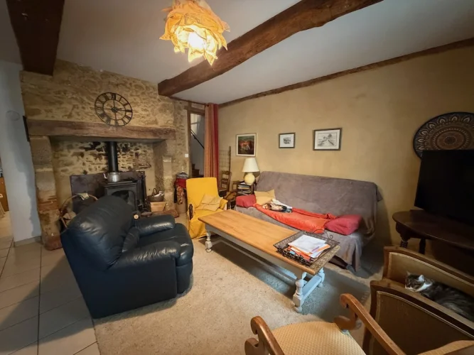 Village House with Garden Renovated in 2010 photo 5