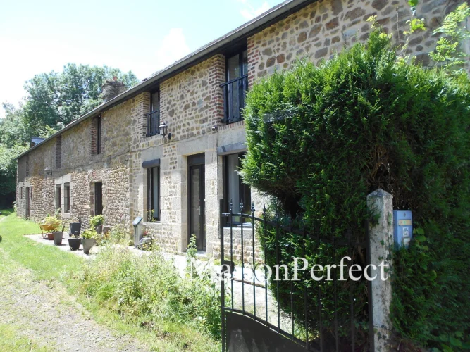 Renovated 4-Bed Stone Longère with Barns, Bread Oven and 2.7ha Land, Near Lignières-Orgères