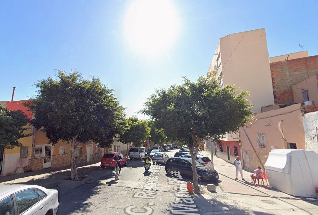Flat for sale in La Chanca - Pescadería, Almería city, Almería photo 3