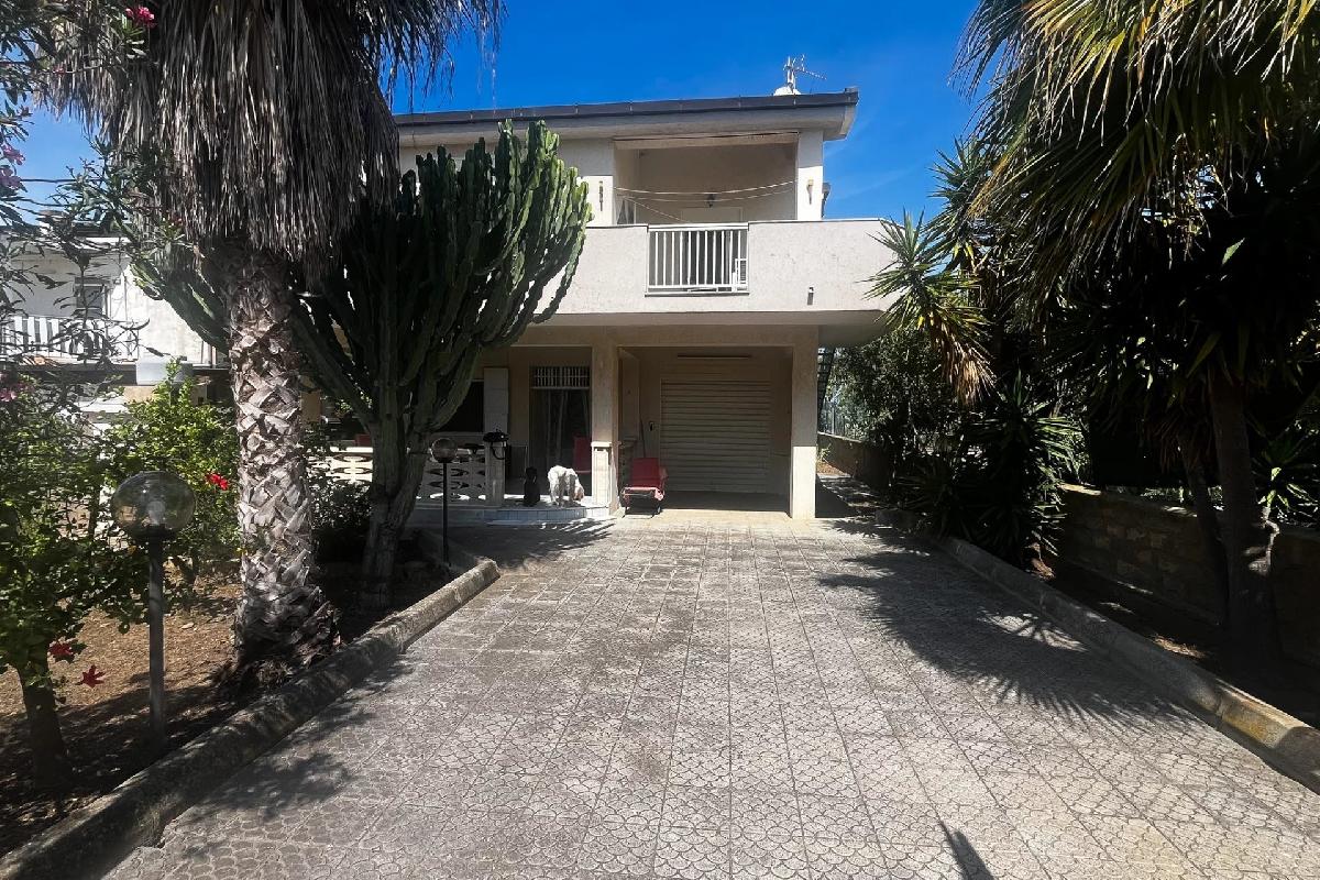 3 bedrooms detached house, 192 m² Agrigento, Agrigento (province)