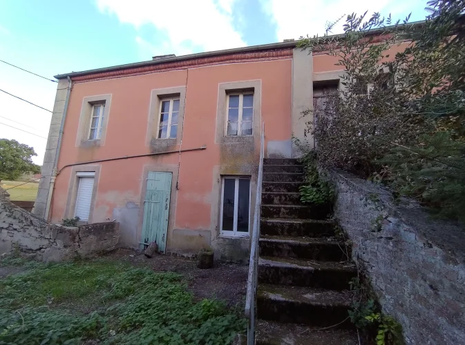 Renovation Property: Detached Stone House - Lots of Potential- Open to Offers photo 5