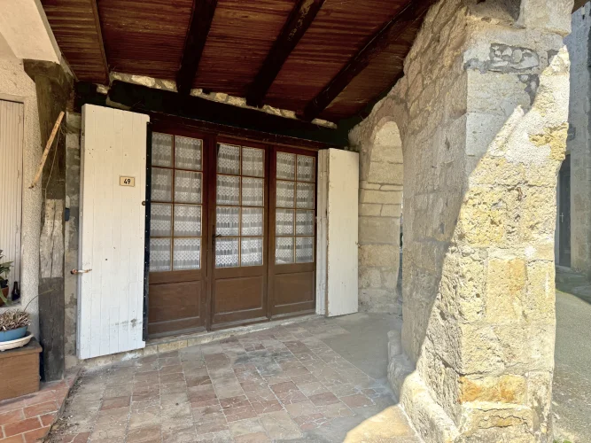 Beauville Large House in the Village with Half-Timbered Faca photo 5