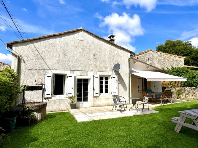 Charming 4-Bedroom Home in a Small Hamlet