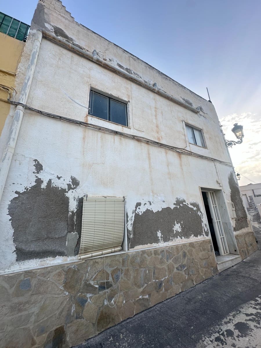 Townhouse for sale in Olula del Río, Almería photo 4