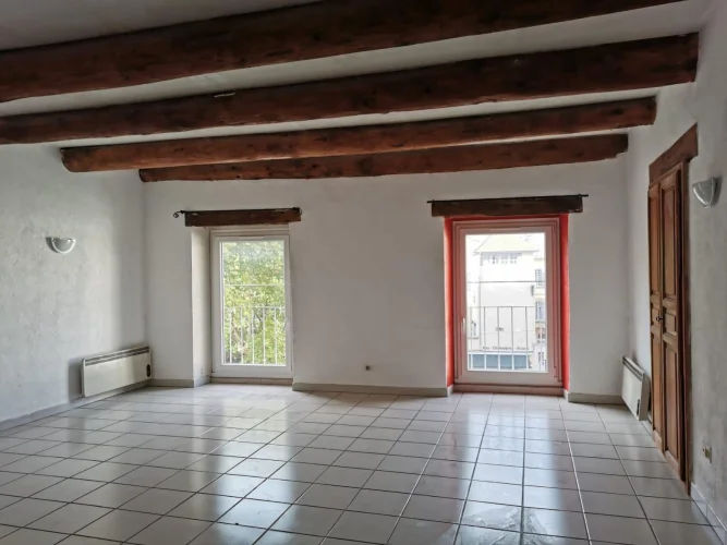 Aubenas – Town Centre – Two-Bedroom Duplex Apartment with Cellar and Attic Looking for an Apartment photo 3