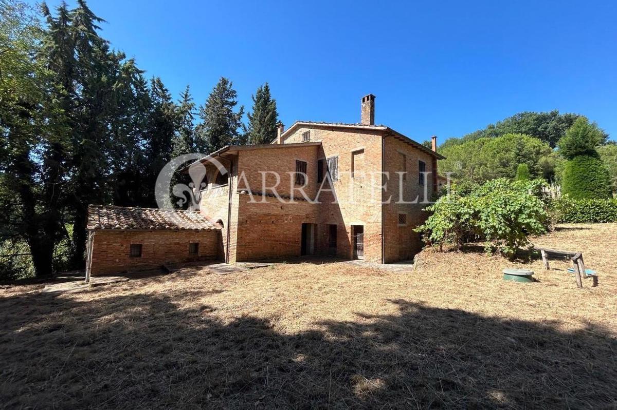 3 bedrooms farmhouse, 370 m² Chiusi, Siena (province) photo 2