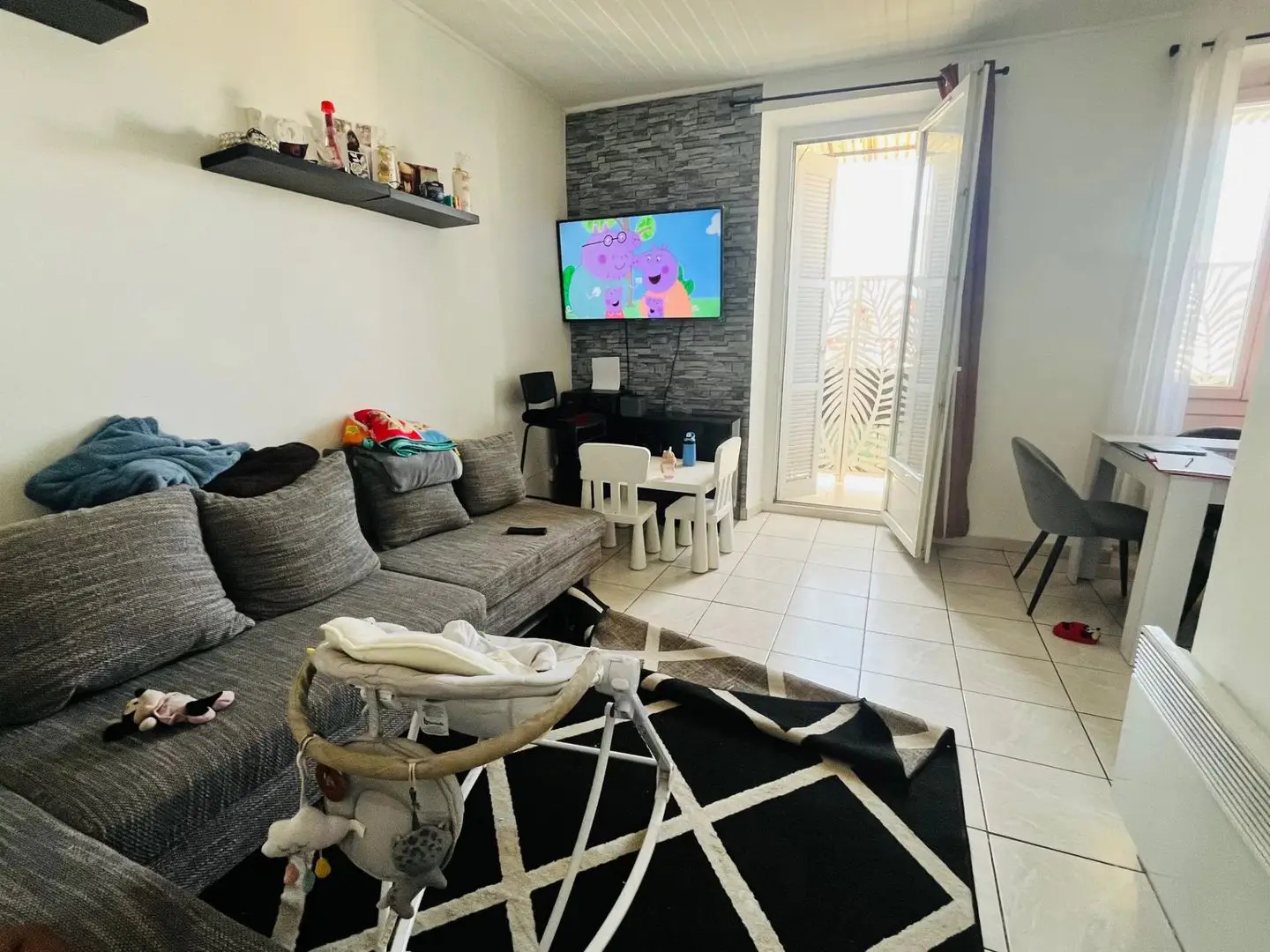 Apartment for sale in Marseille 3ème arrondissement — 2 bedrooms, 48 m²