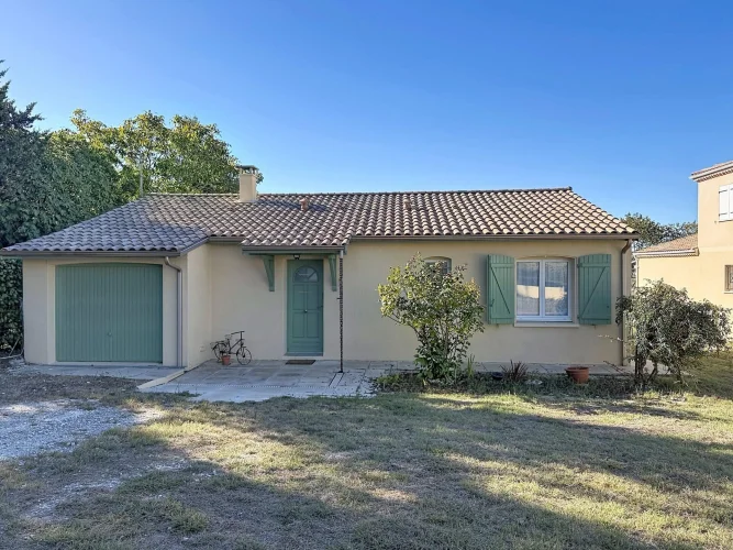 House for Sale in Saint-Martin-Lacaussade
