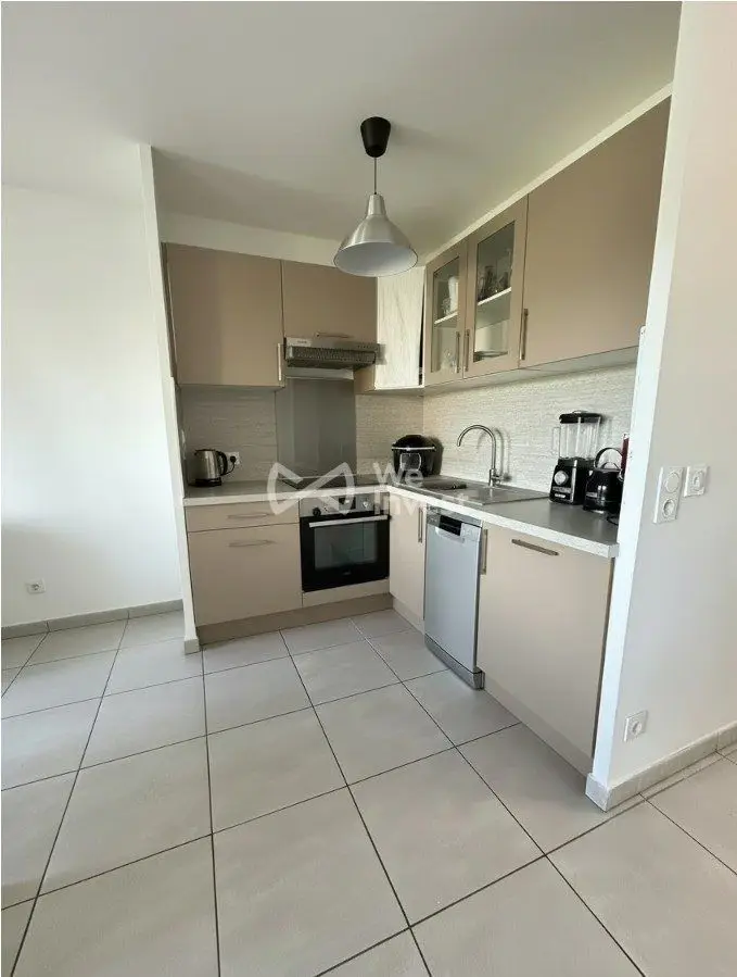 Apartment for sale in Saint-Jean-de-Védas — 2 bedrooms, 63 m² photo 4