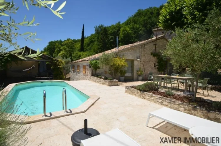 Charming Converted Barn with Swimming Pool in a Peaceful Hamlet.