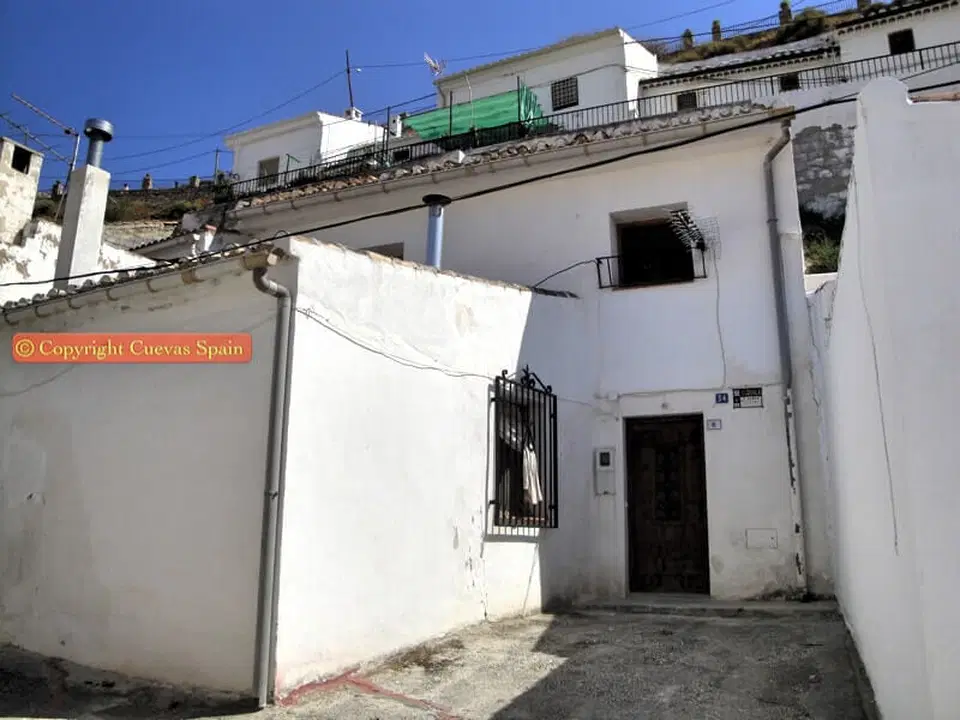 Cave house in Galera, Granada photo 2