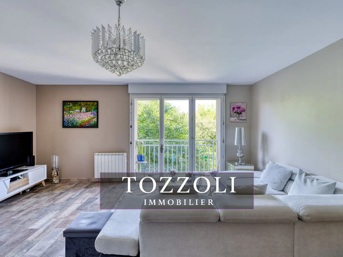 Apartment for sale in Saint Quentin Fallavier — 2 bedrooms, 83 m² photo 3